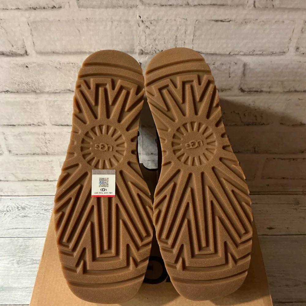 UGG NIB Women's Size 9 UGG Cityfunc Ultra Mini Chestnut
