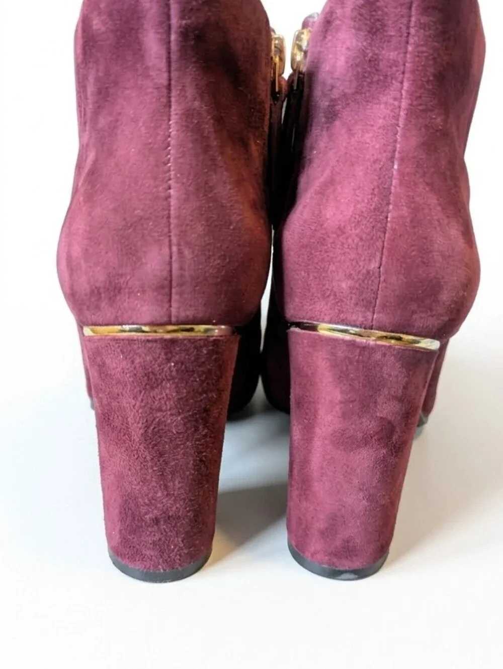 VC John Camuto Suede Heel Ankle Booties 7.5