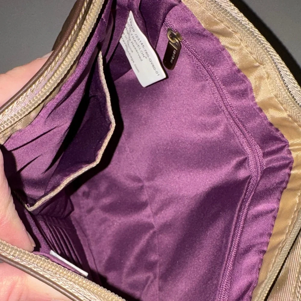 Travelon quilted rfid