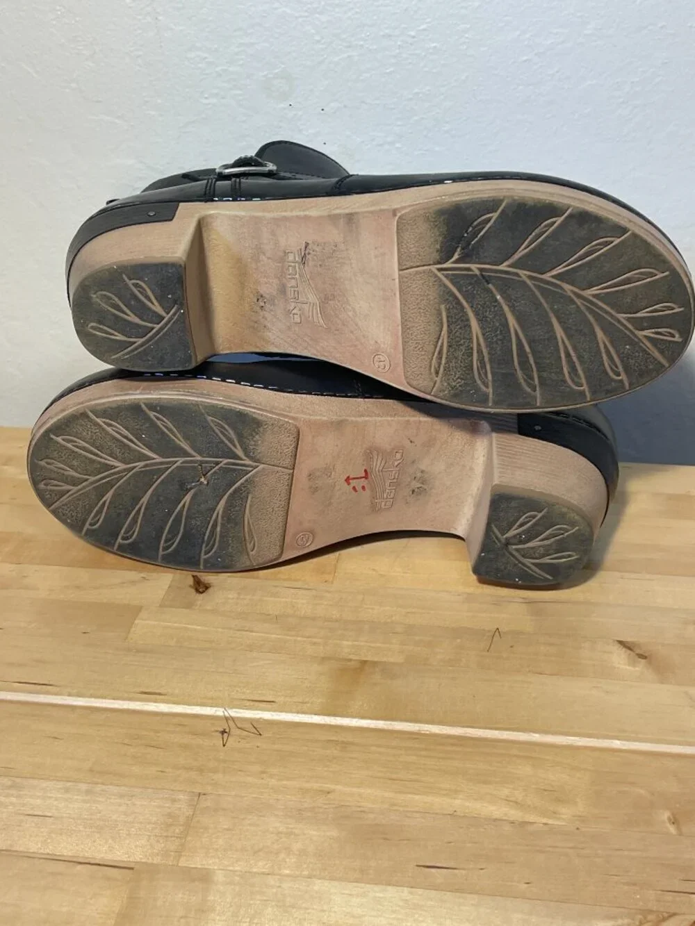 Dansko upper rubber everyday