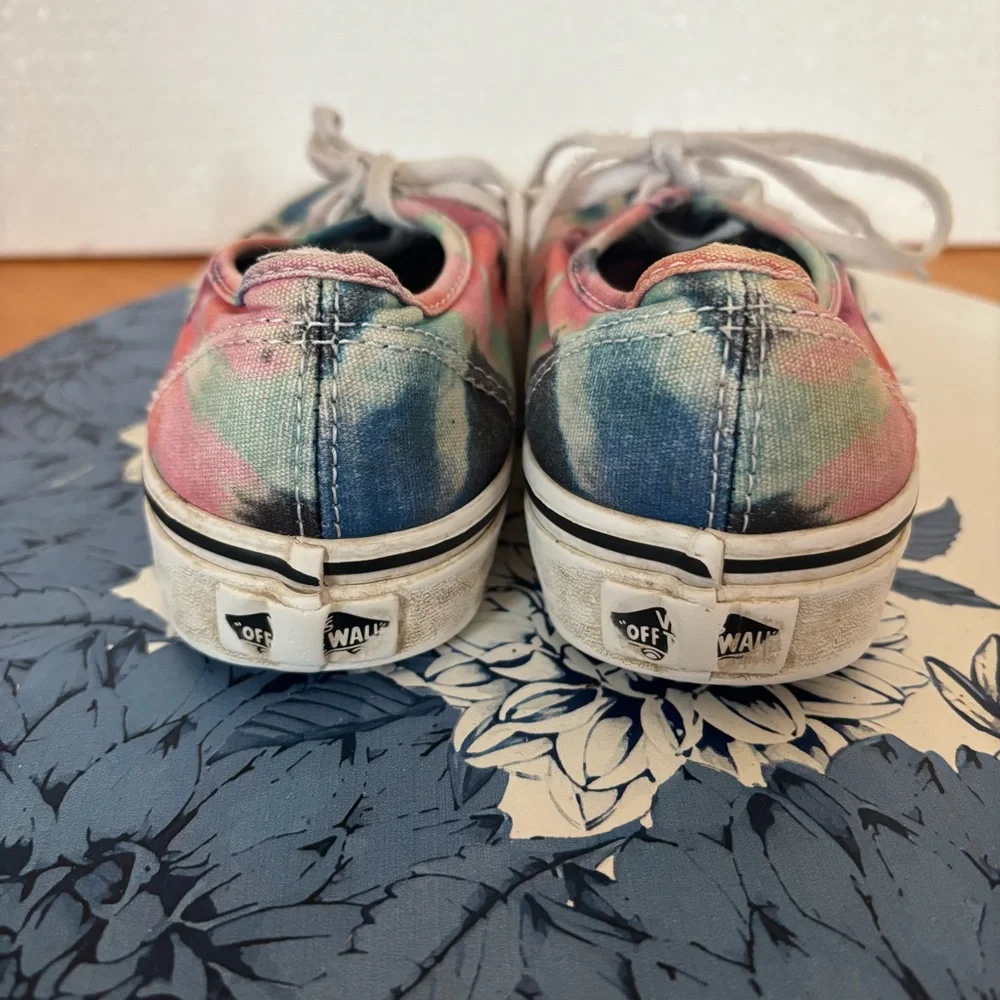 Vans classic low