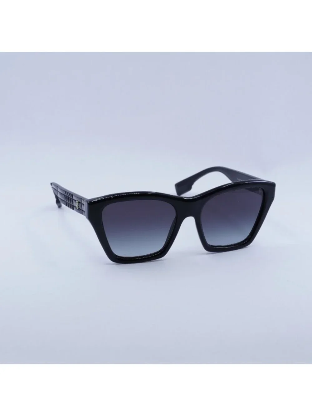 Burberry authentic be4391