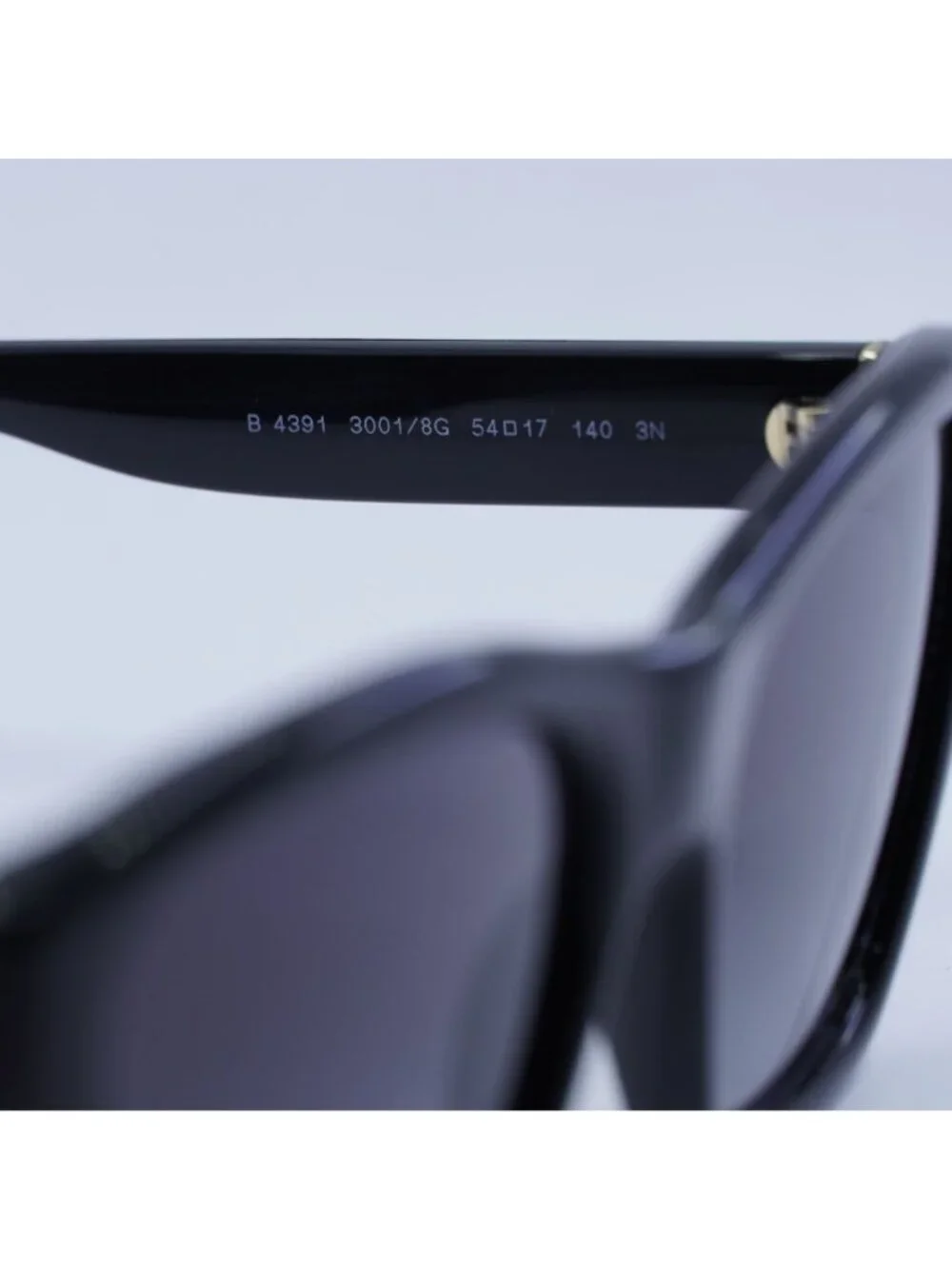 Burberry authentic be4391