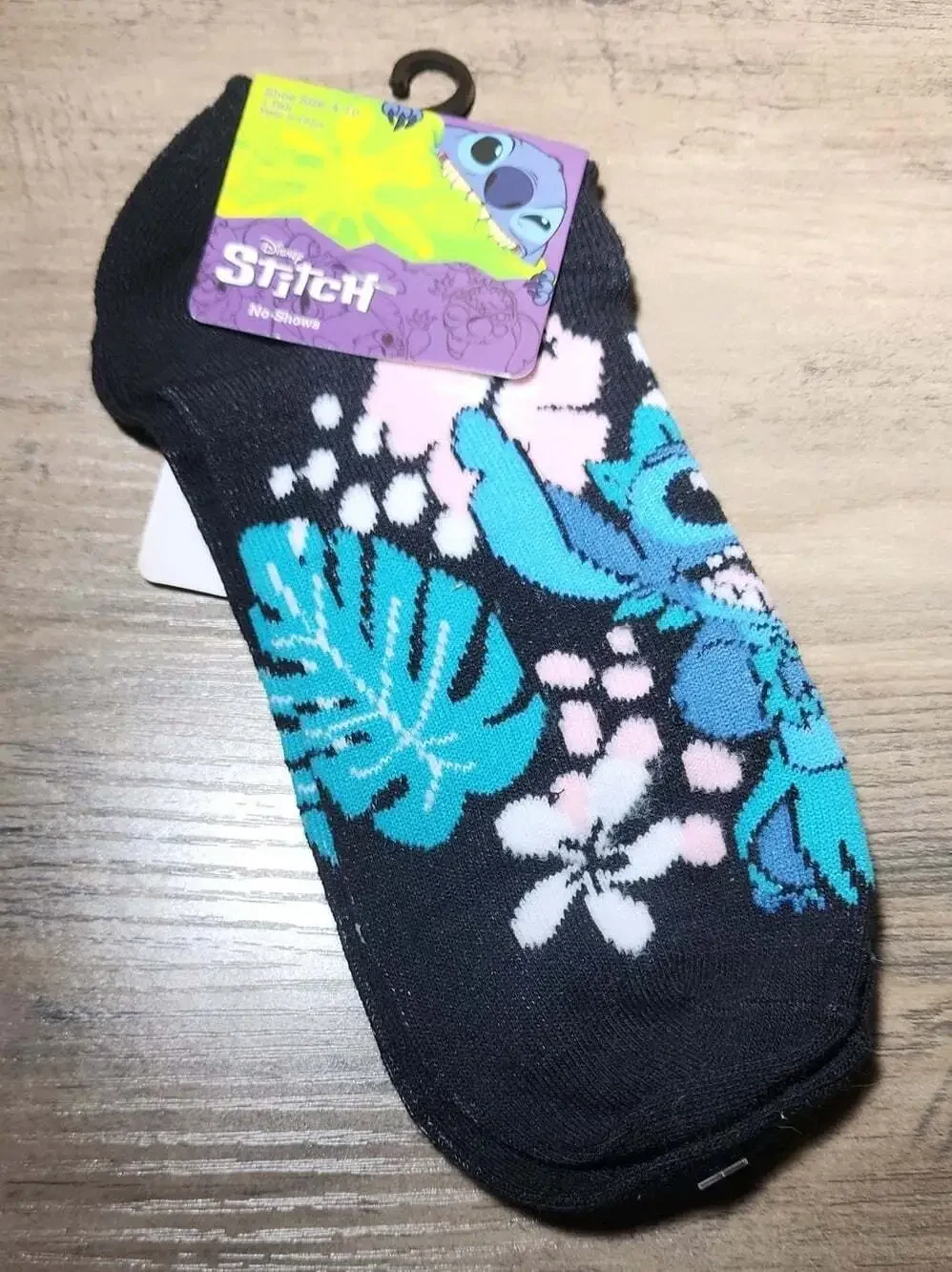 Lilo & Stitch Disney No Show crew Socks Size 4-10 Hawaiian New