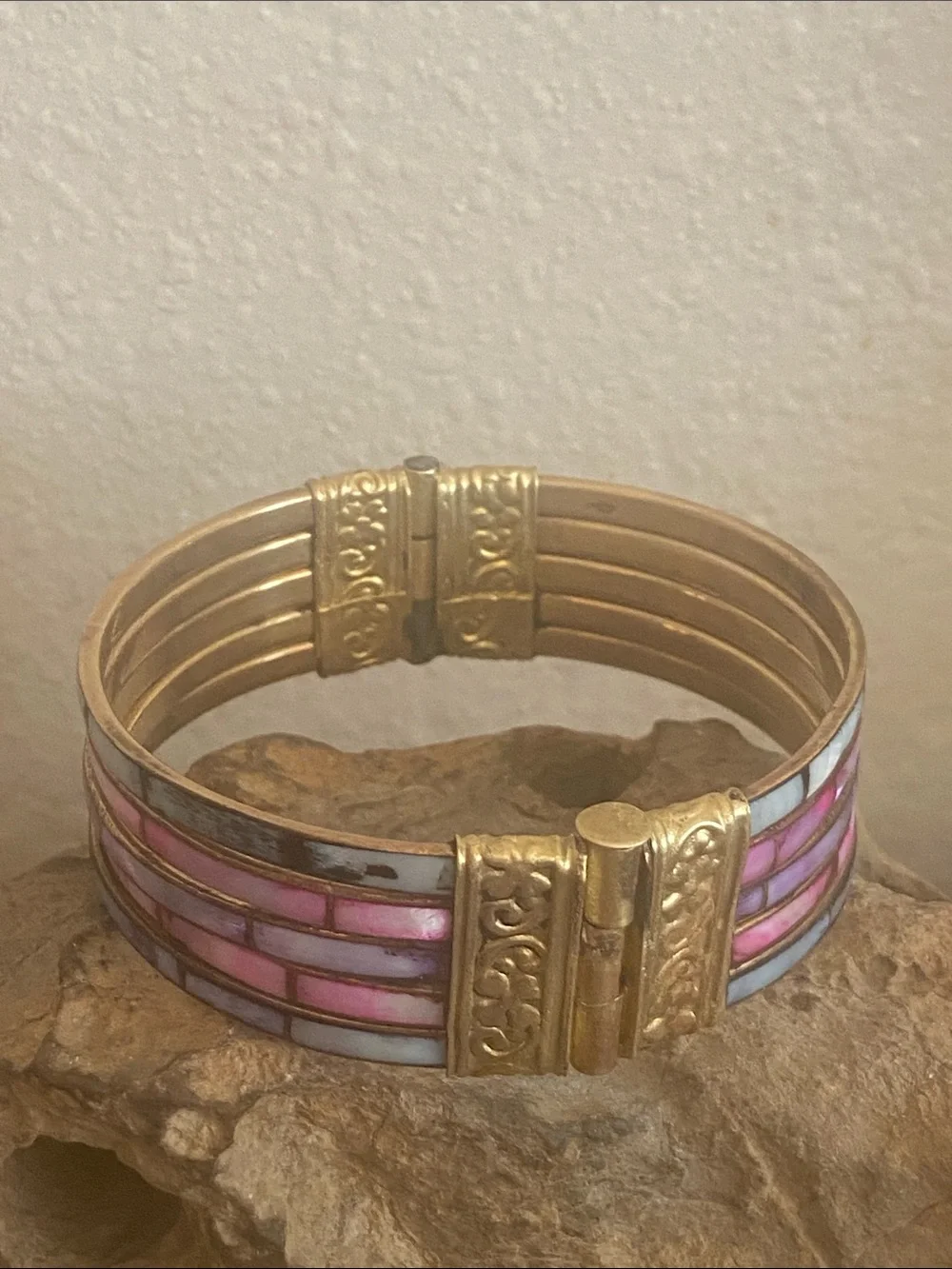 Vintage 70s Brass Mother of Pearl Inlay Hinged Bangle Bracelet