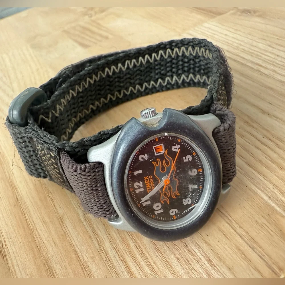 Timex black gray with orange flames nylon strap watch NEW BATTERY