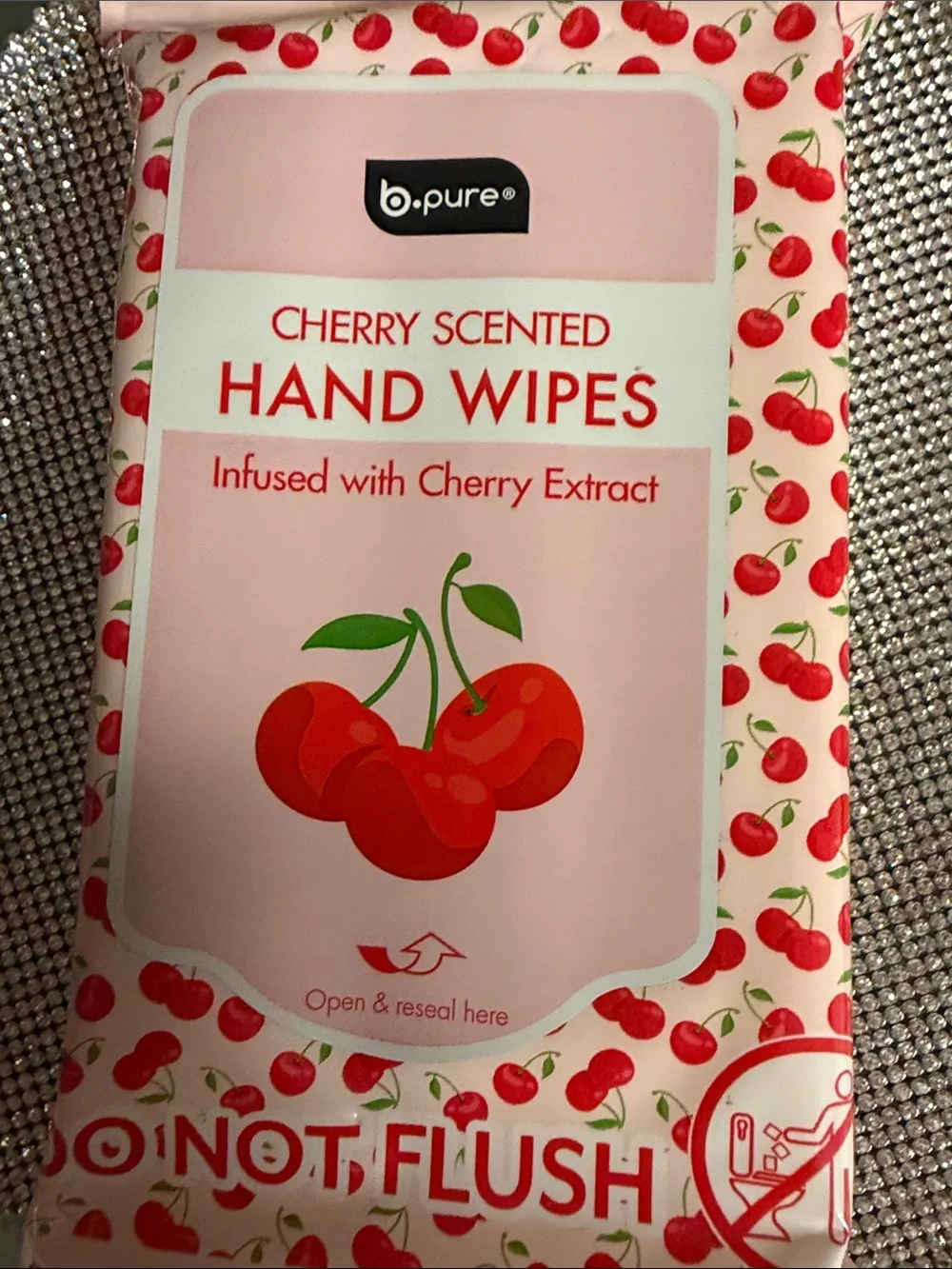 ❣️5/$25❣️Fig Scented Hand Wipes — Pink Pack choose 1