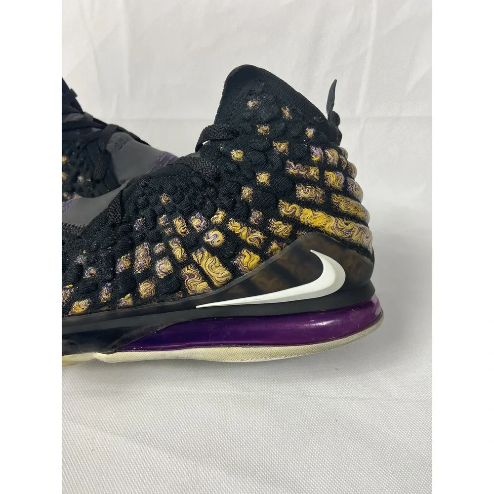 Size 12 - Nike LeBron 17 XVII‎ 