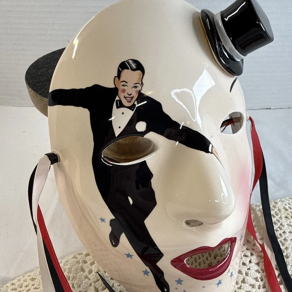 Vandor Multicolor Adult 1983 Pelzman Design Fred Astaire Wall Decor Ceramic Mask