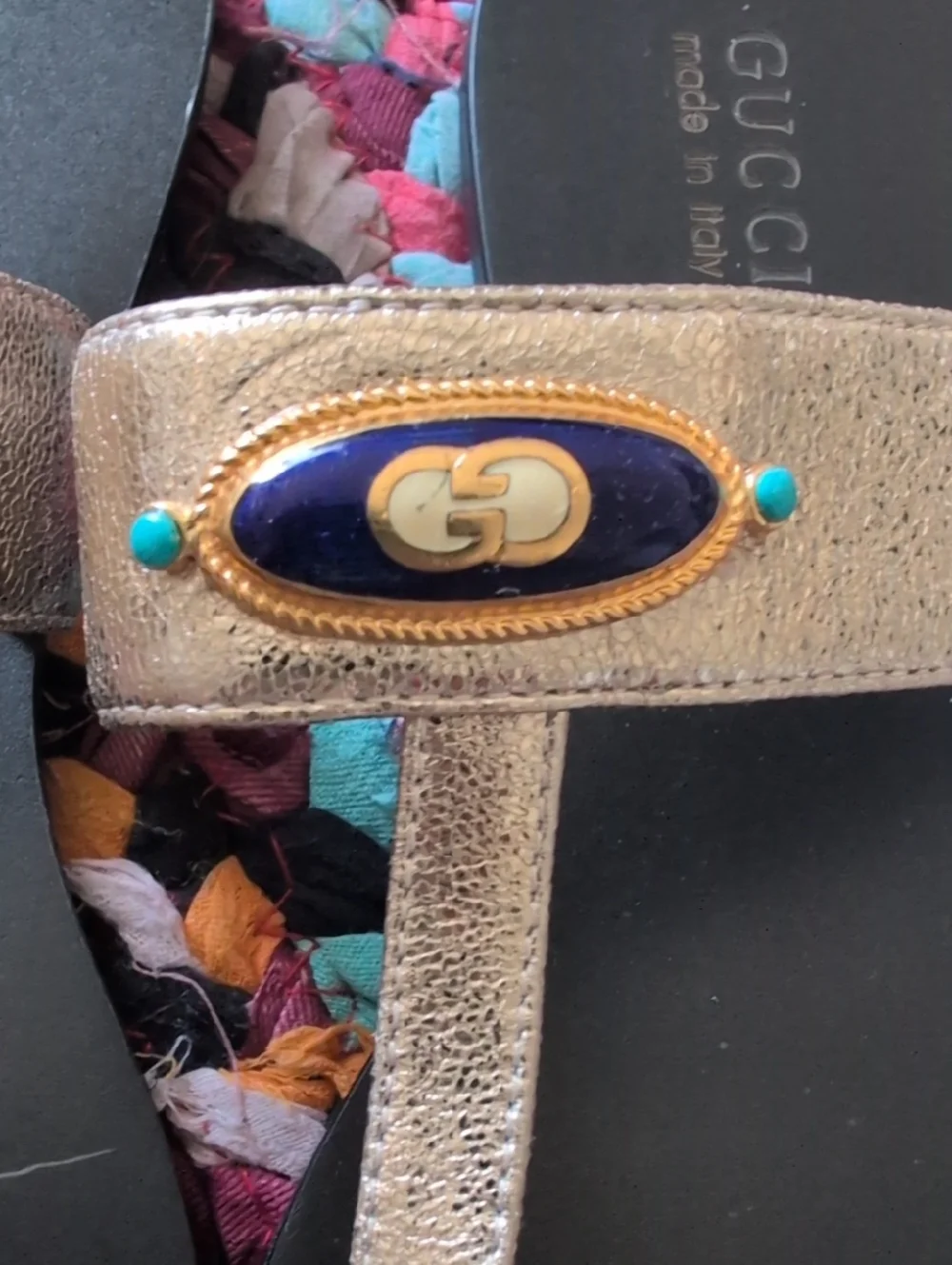 Gucci thong sandals