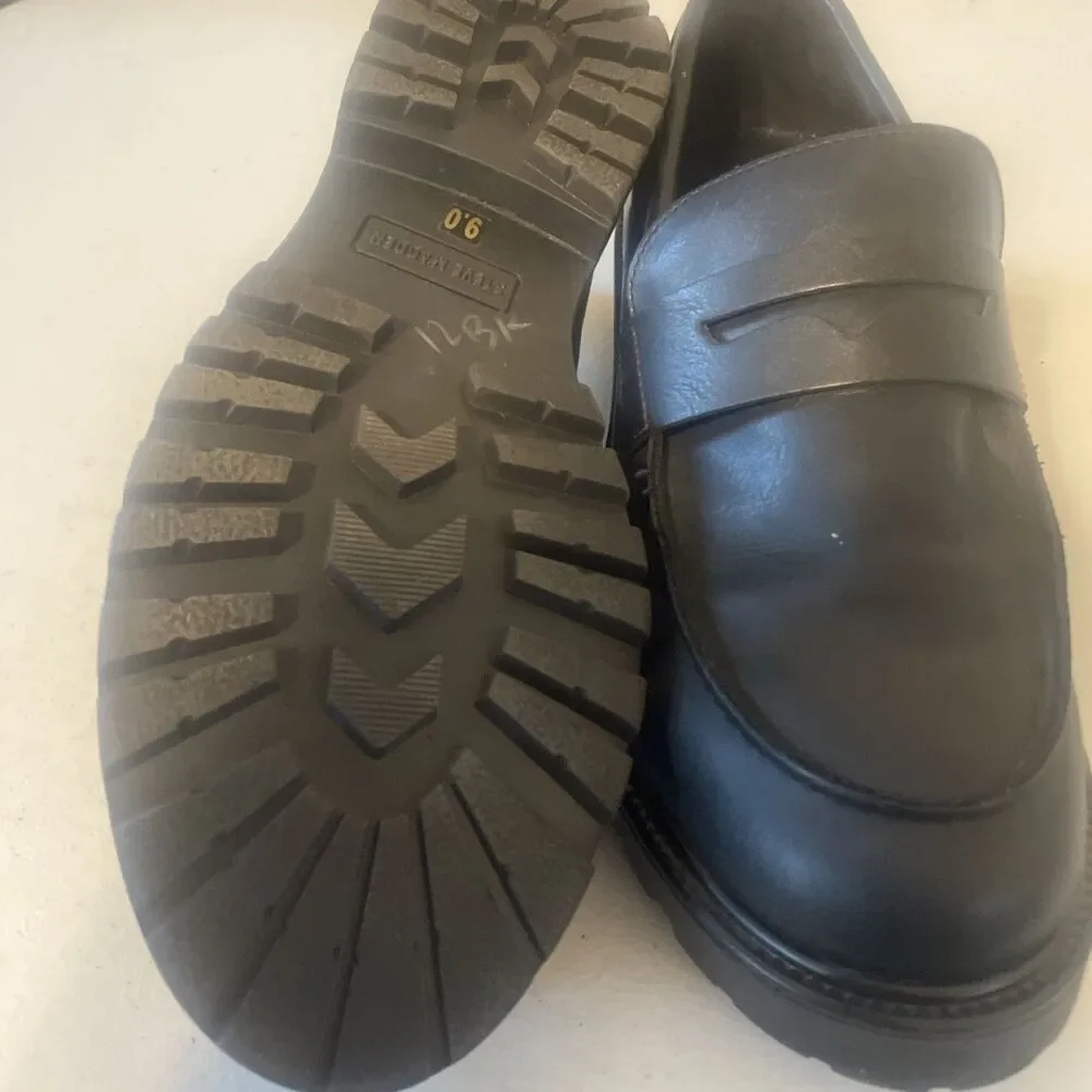 Steve Madden new are please