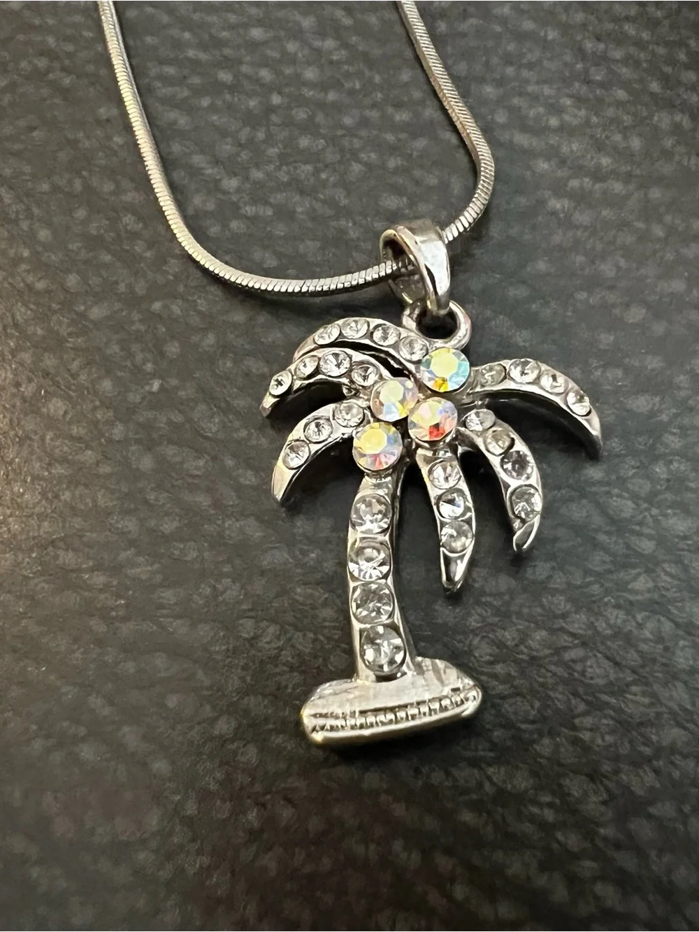 N/A elegant silver