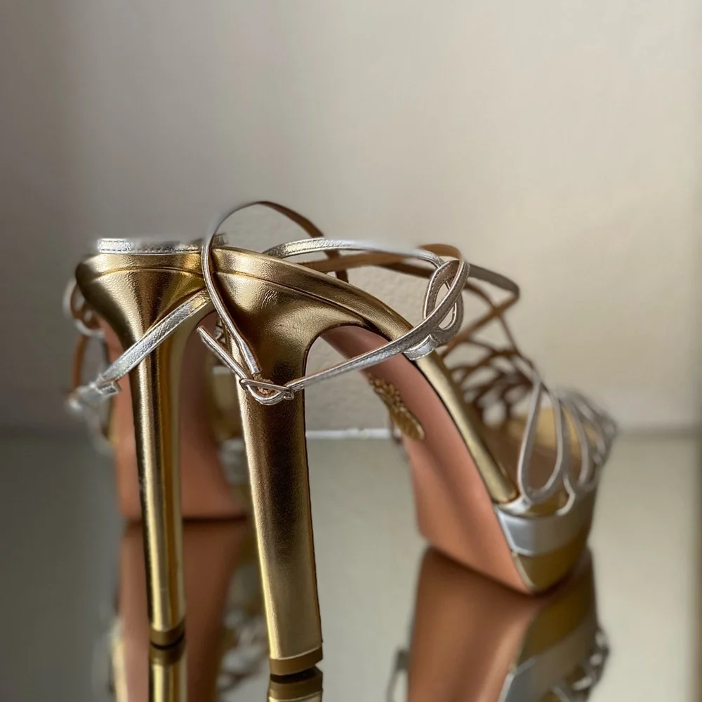 Aquazzura true without