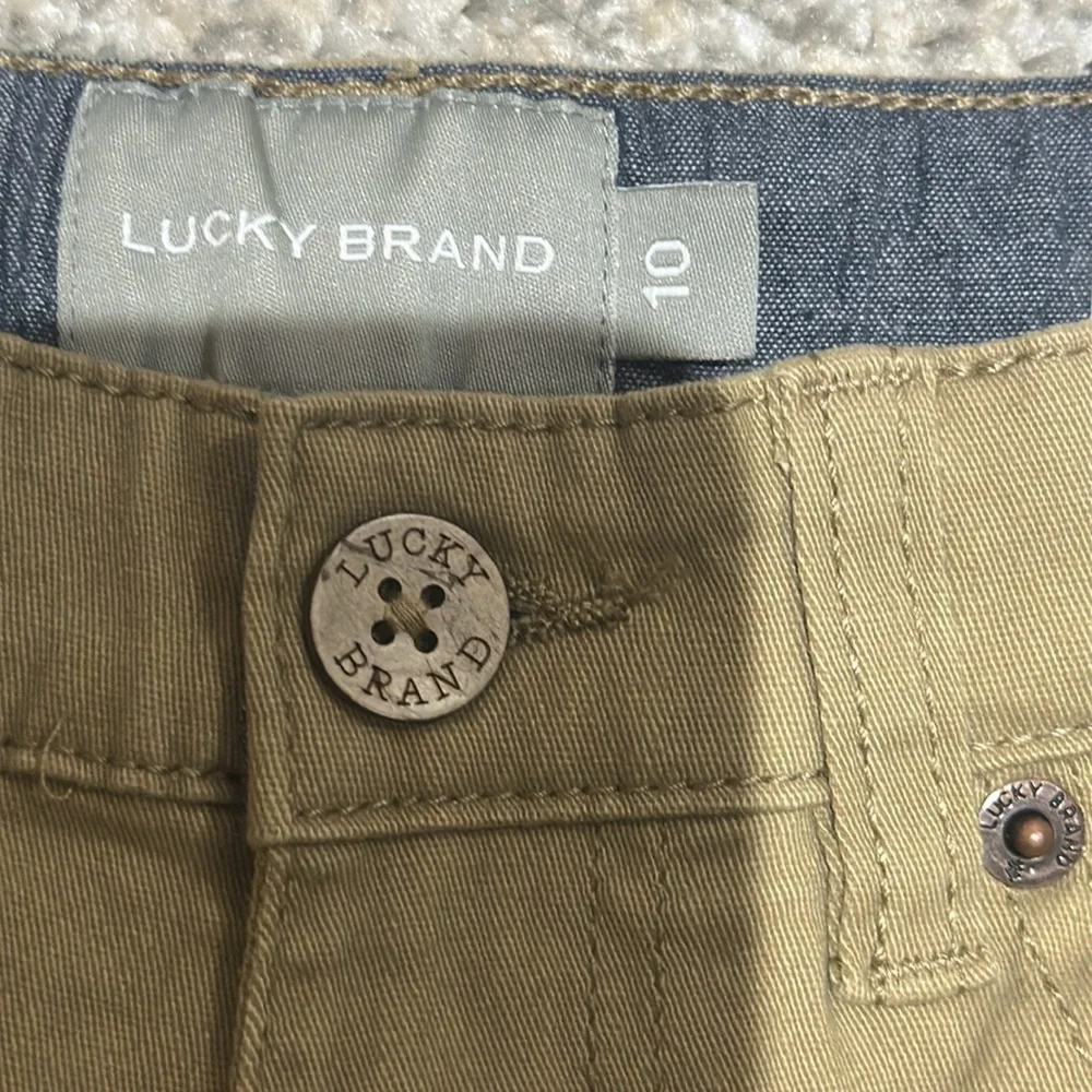 Lucky Brand stylish khaki