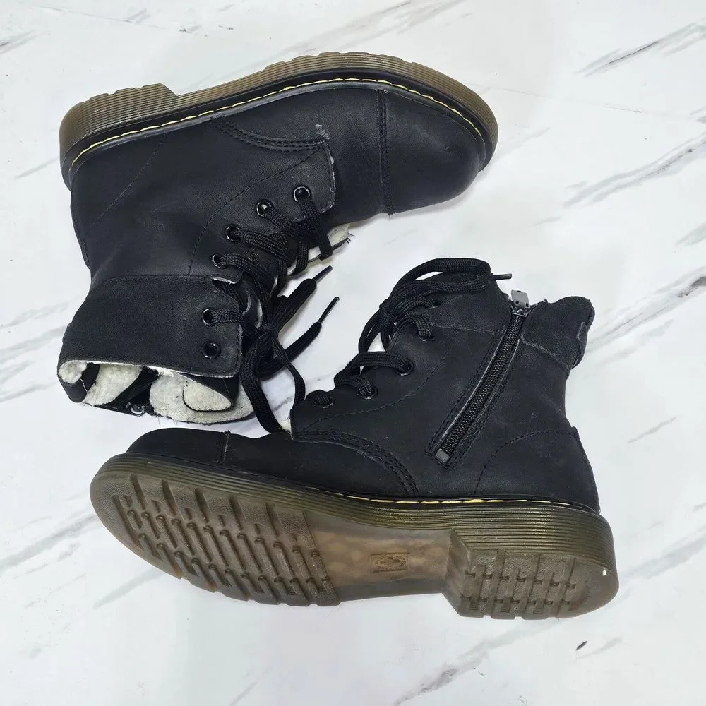 Dr Martens‎ Aimilita Black Sherpa Lined 6 Eyelet Combat Boots Docs Youth UK2 US3