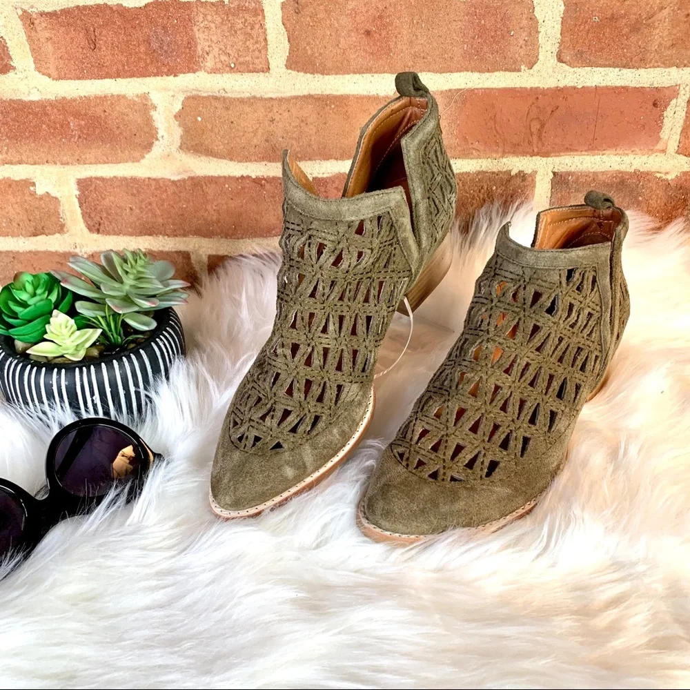 Jeffrey Campbell olive suede