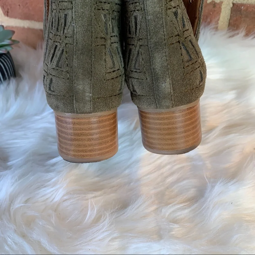 Jeffrey Campbell olive suede