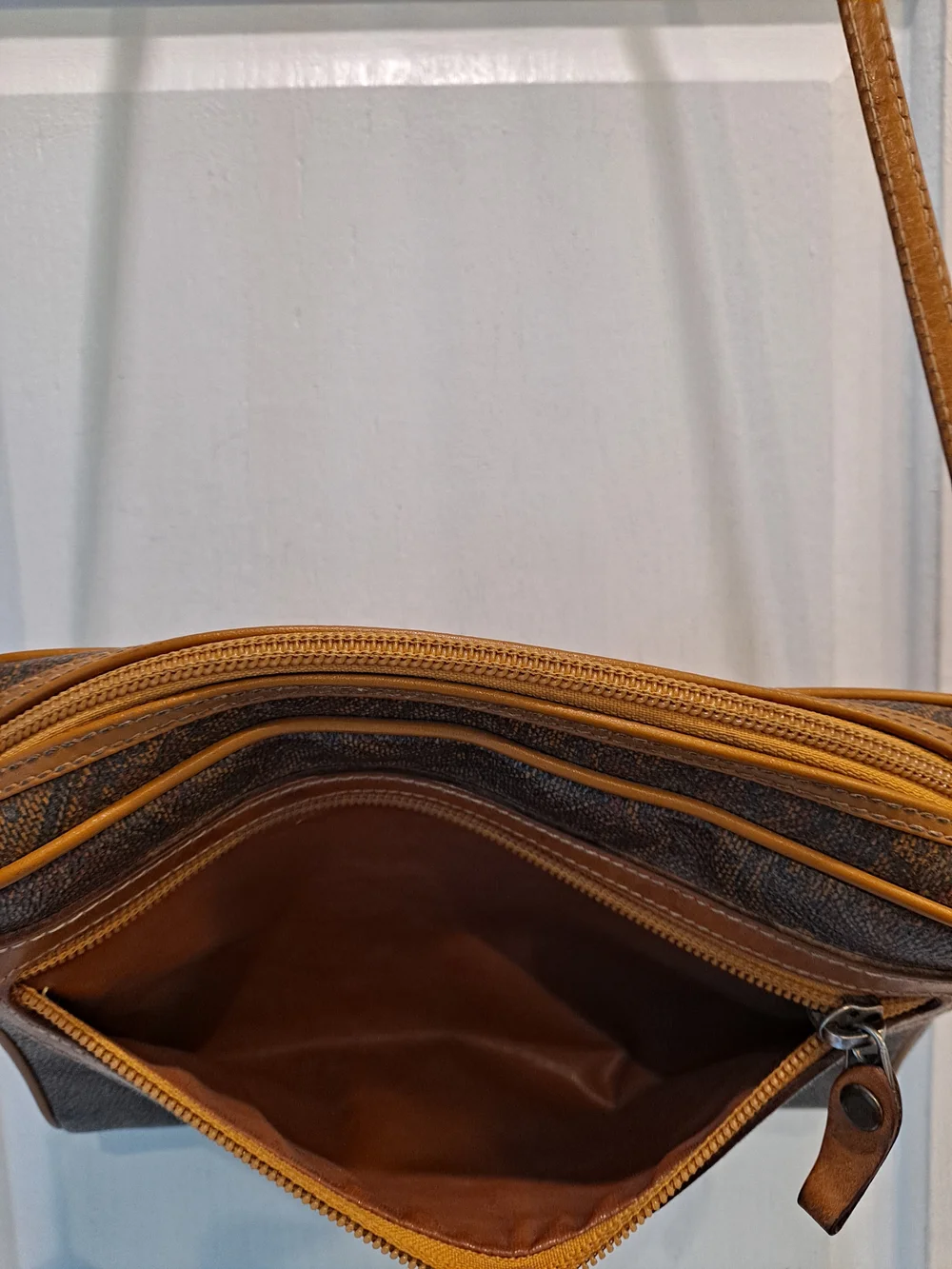 Carlo Rino stylish brown
