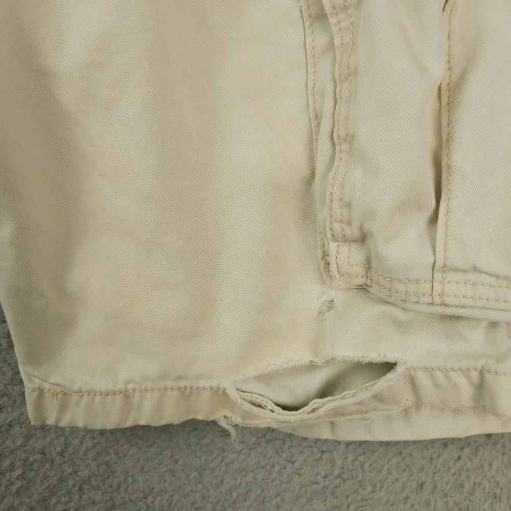Levis reach utility