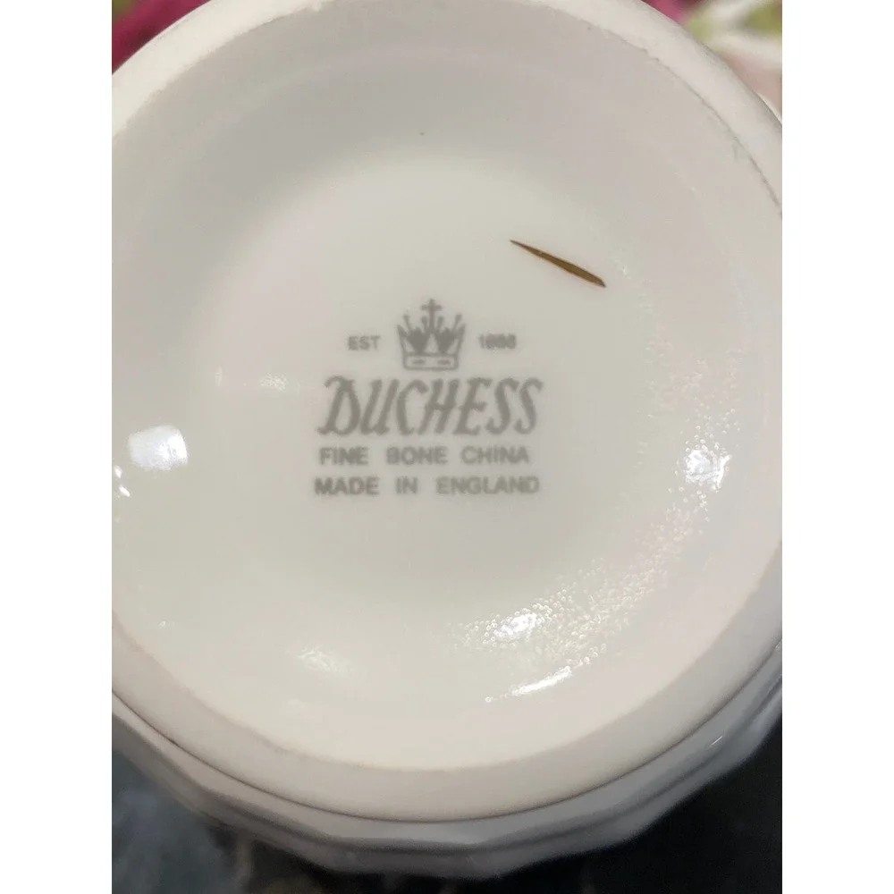 Duchess vintage cups