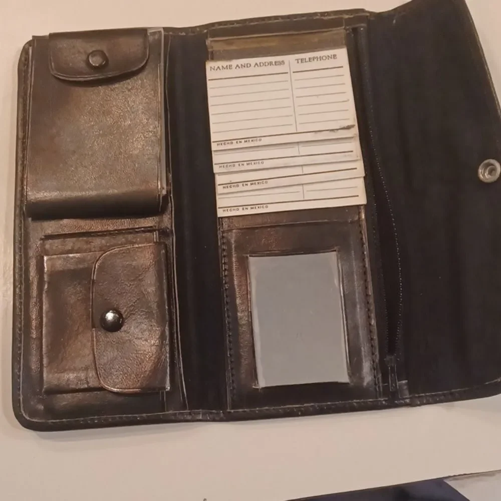 Vintage Hand Tool Black Embossed Floral Western Women's Leather Wallet New
