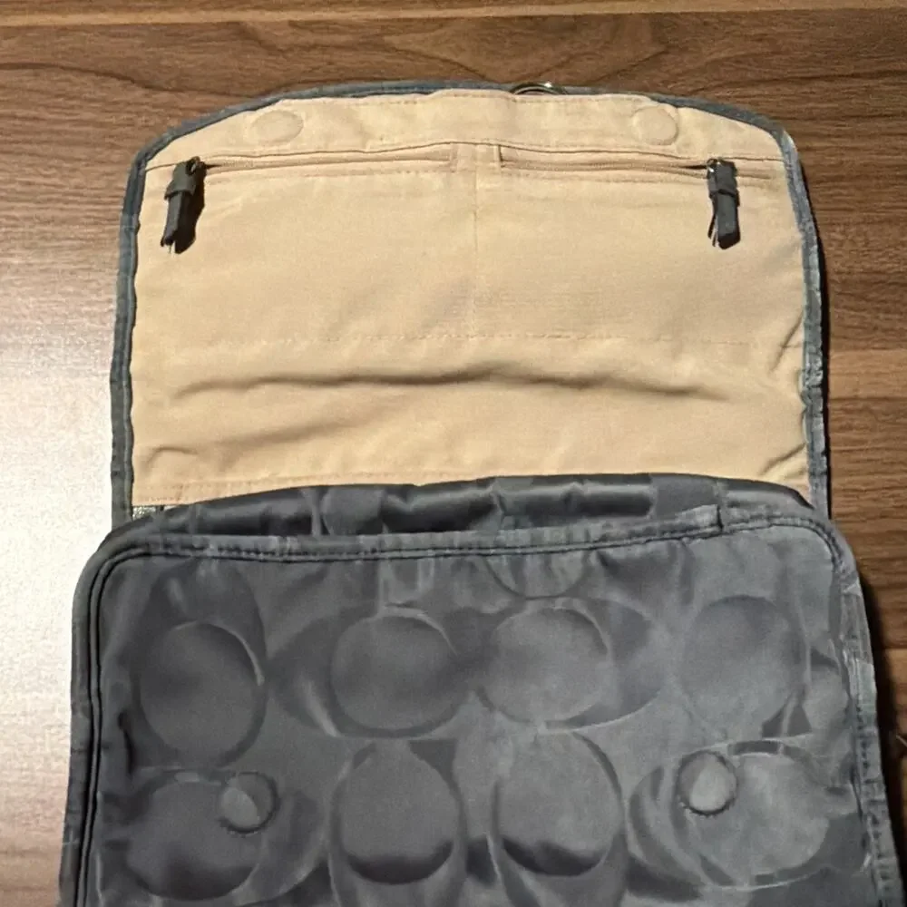 Coach signature gray