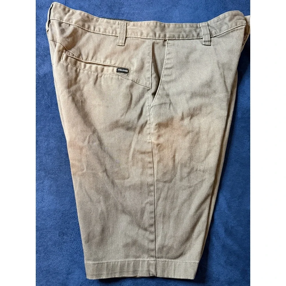 Volcom chino shorts