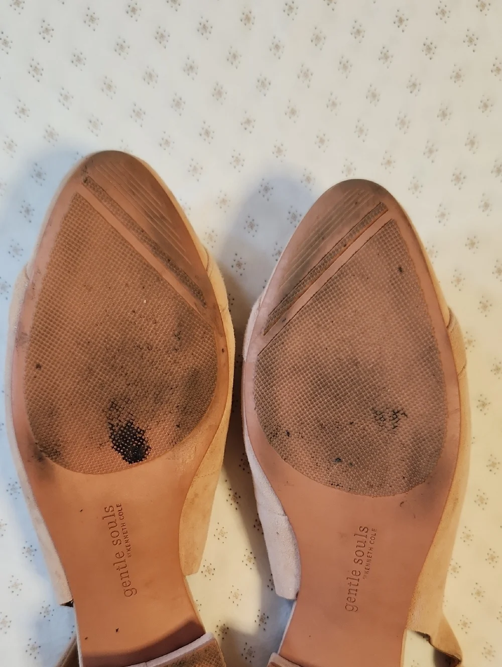 Kenneth Cole good pre