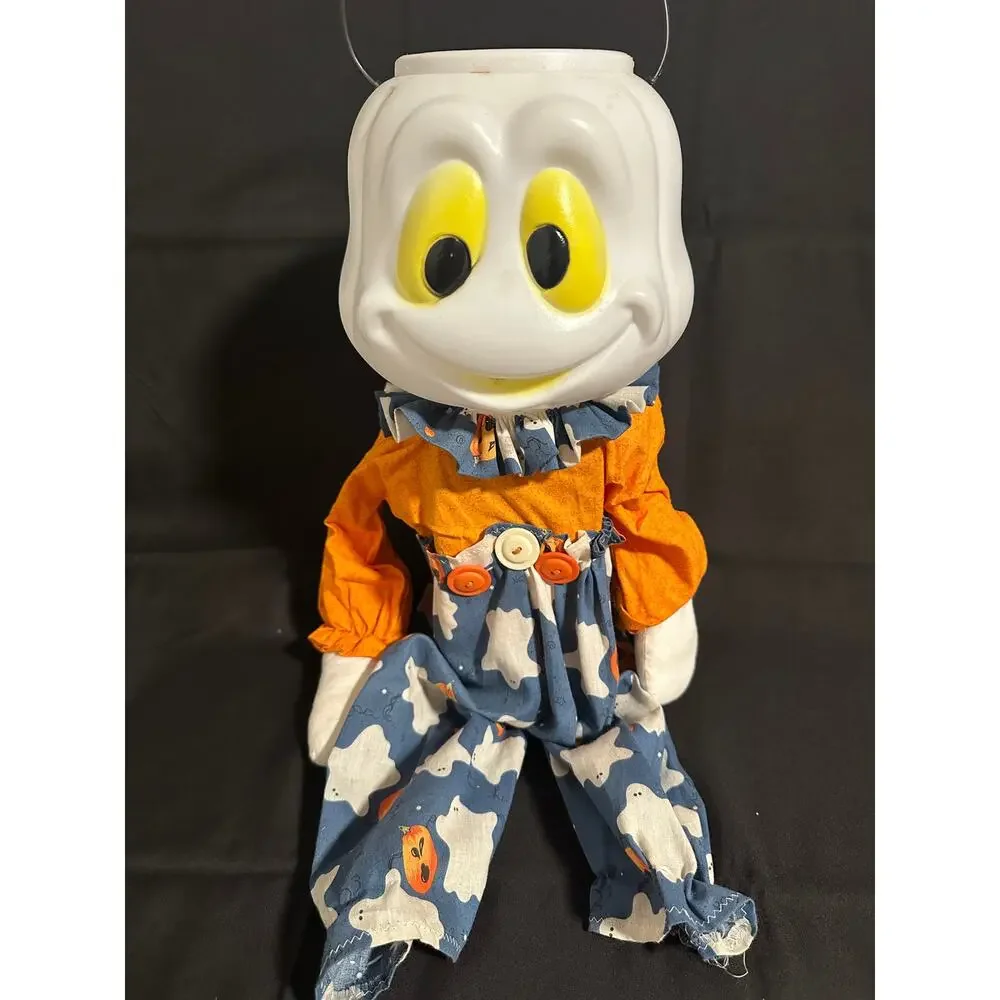 Halloween unique ghost