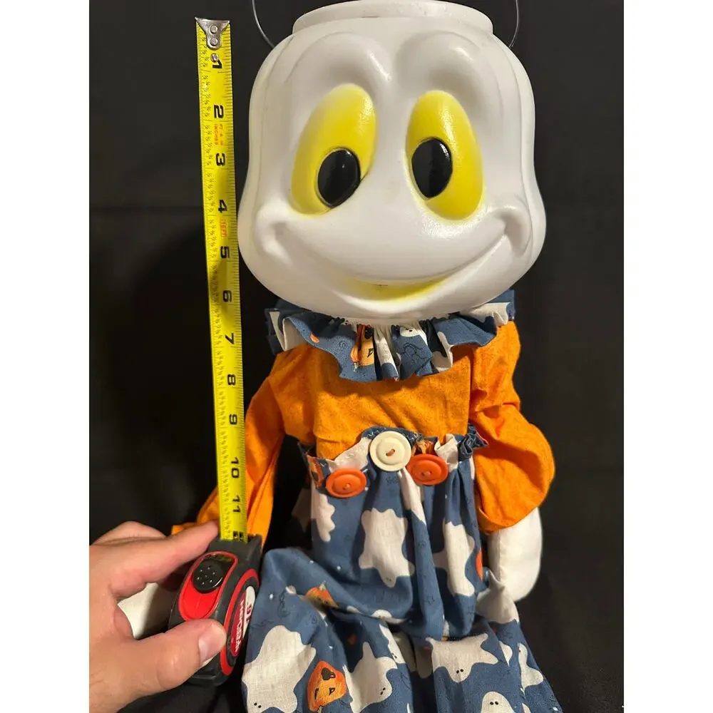 Halloween unique ghost