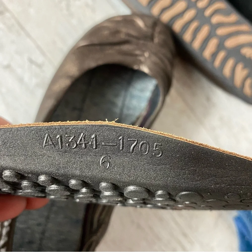 Taos Footwear size inventory