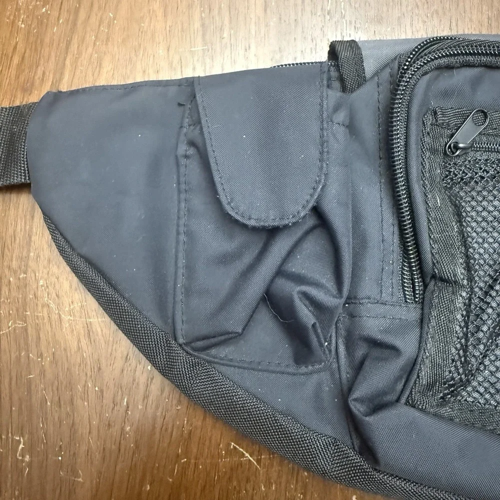 Eddie Bauer versatile eddie