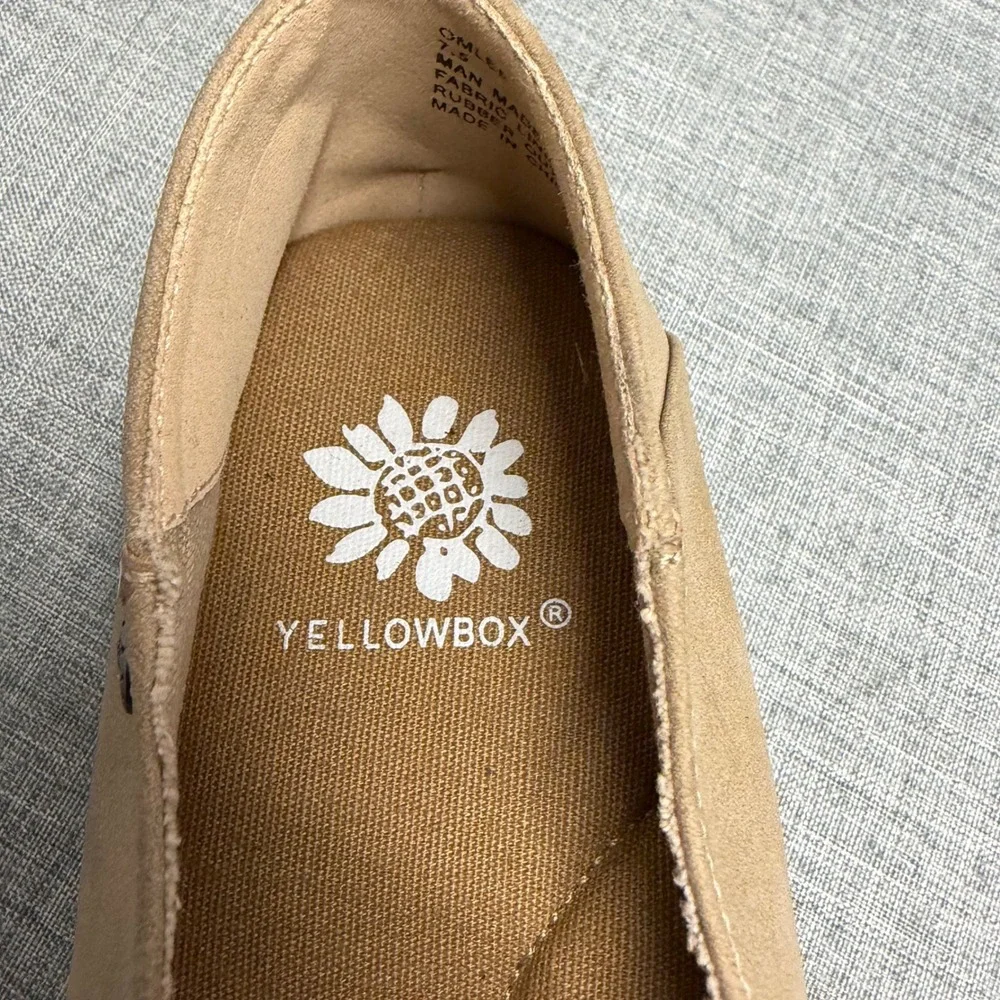 Yellow Box Omlee Sneakers Womens 7.5 Tan Woven Laser Cut Slip On Flats Shoes