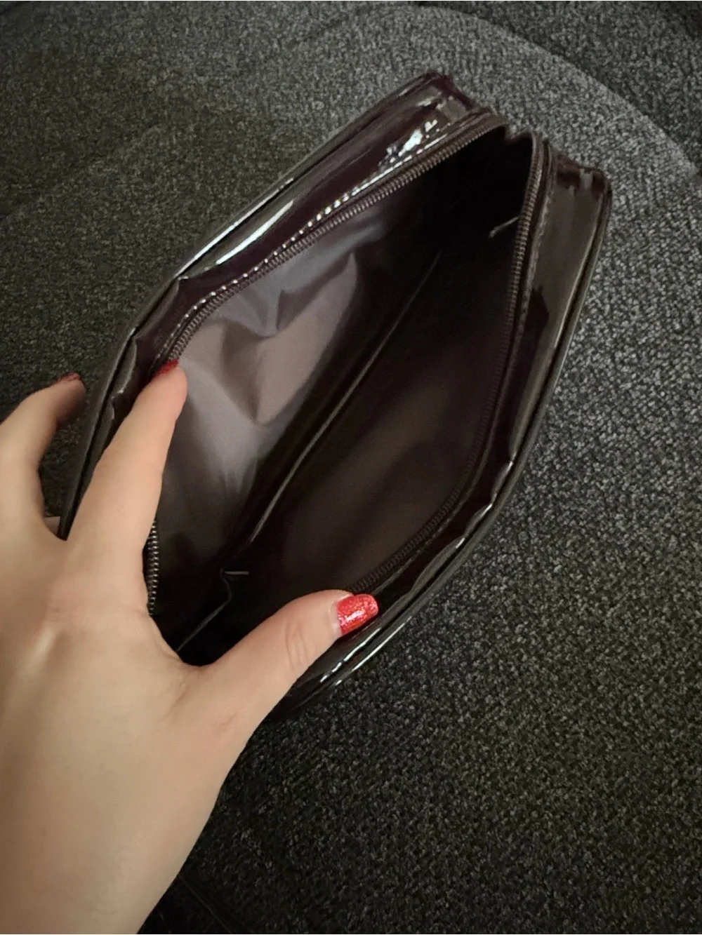 N/A compact wristlet