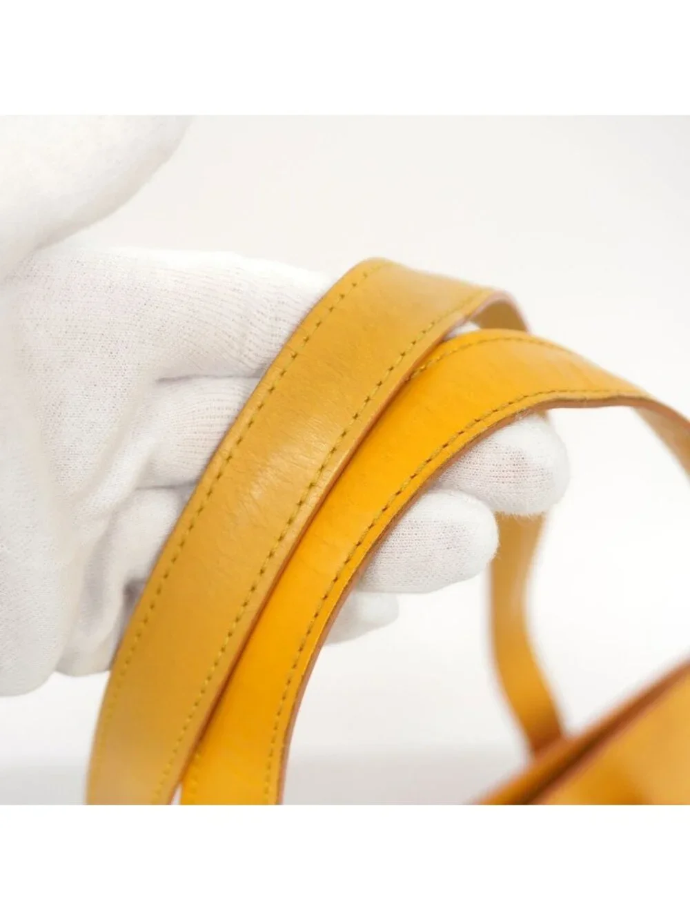 Louis Vuitton Shoulder Bag Epi Lussac Jaune